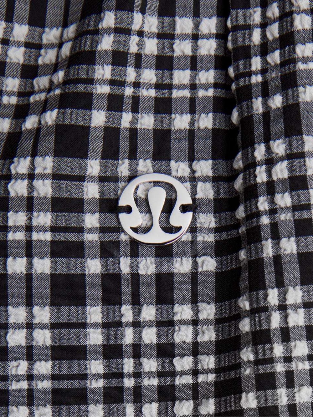 Lululemon Seersucker Check Mid-Rise Pull On 3” shorts women’s XL - Picture 7 of 12